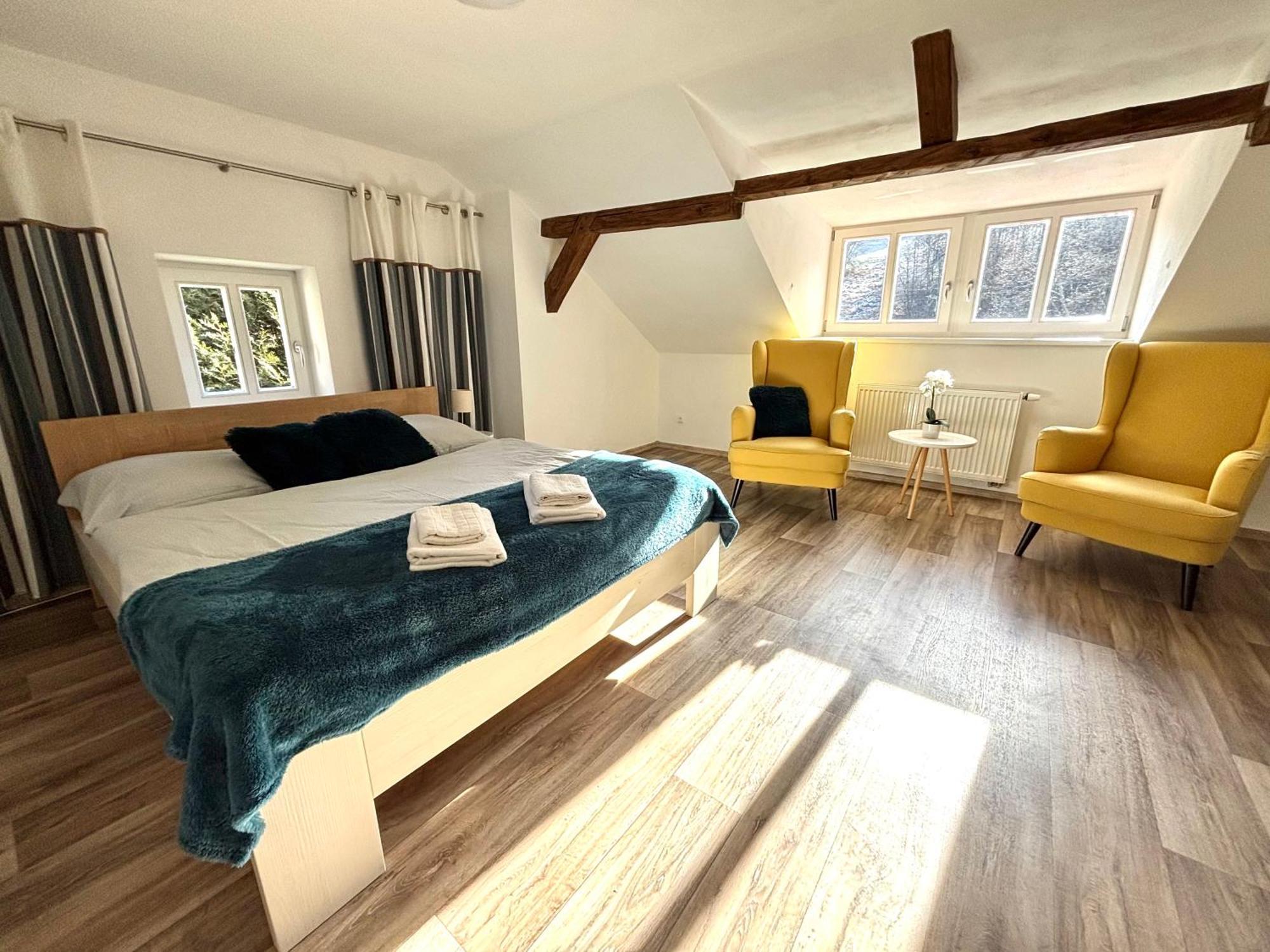 רוז'מברק נאד וויטאבו Apartmany Rosenberg חדר תמונה